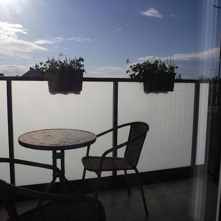 Apartament Holenderski Z Prywatnym Miejscem Postojowym W Garazu Košalín Exteriér fotografie